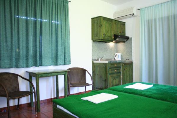 Aparthotel Kastro Skala Potamia  Zimmer foto